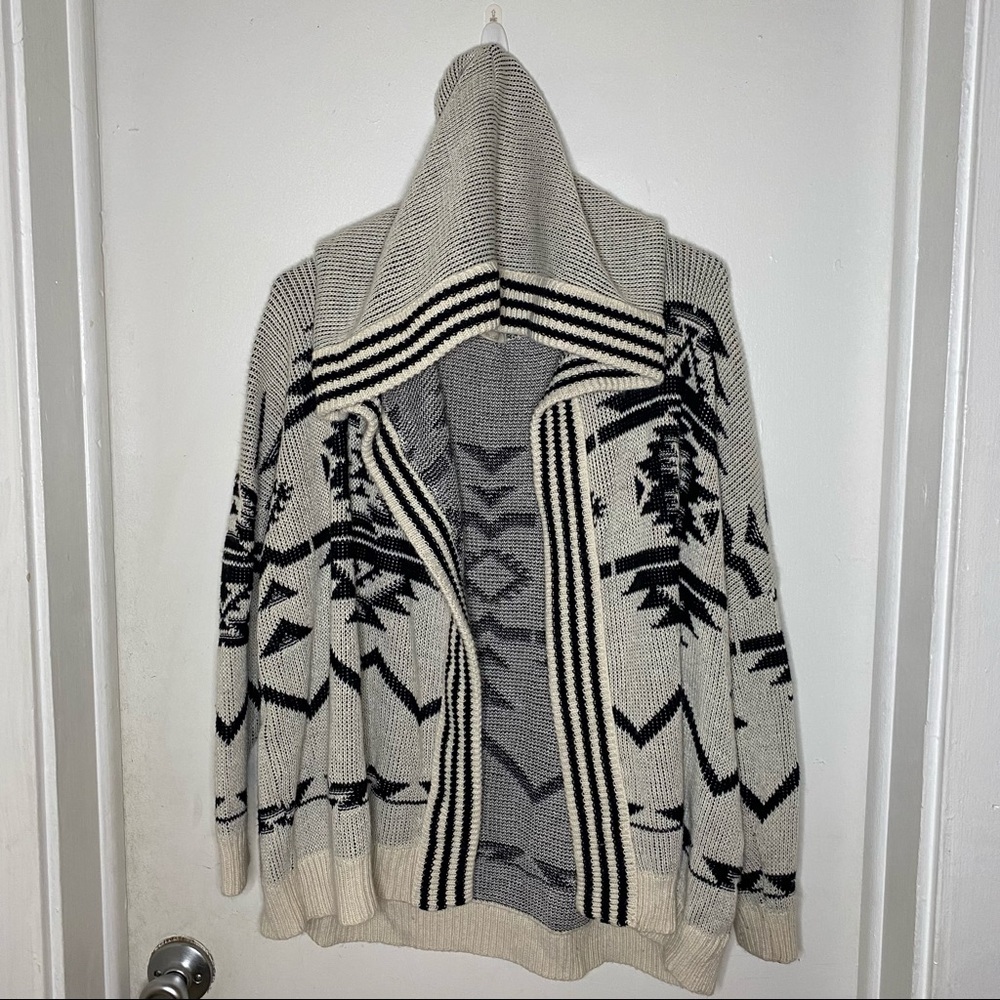 Urban Outfitters Cardigan